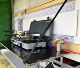 Arbeitsplatte mit Kocher