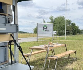 Tisch und Bänke